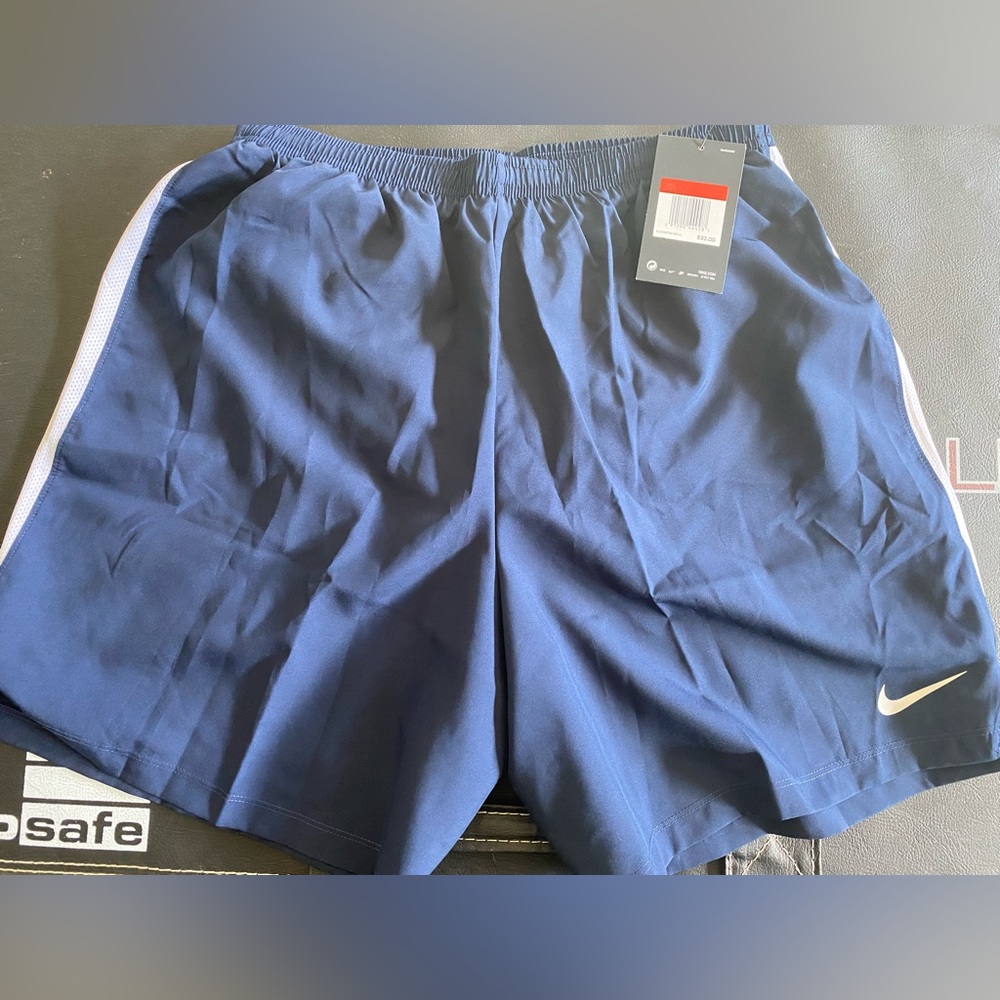 Navy blue with white shorts - Nike Men’s L.